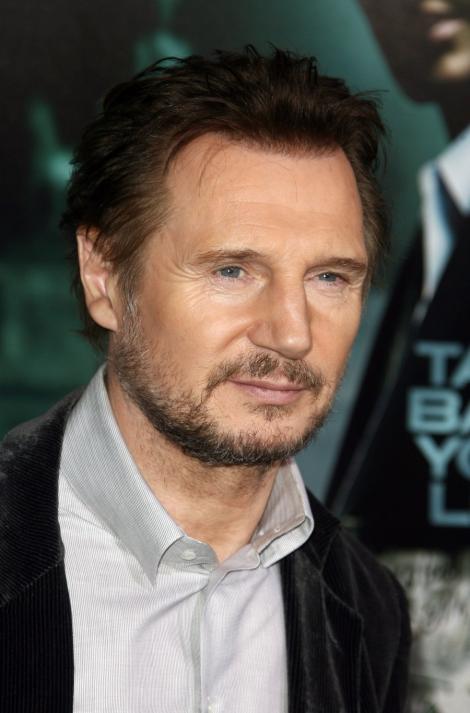 Actorul Liam Neeson vrea sa se converteasca la islamism