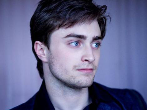 Daniel Radcliffe: "As fi nebun sa ma logodesc acum"