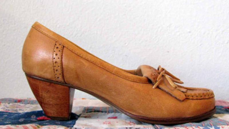 FOTO! Pantofii vintage, in trend si in 2012