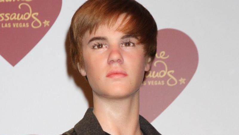 FOTO! Statuia de ceara a lui Justin Bieber, dezvelita la Las Vegas