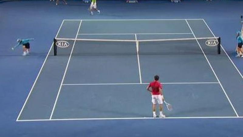 VIDEO! Vezi ce reflex a avut un copil de mingi la Australian Open!