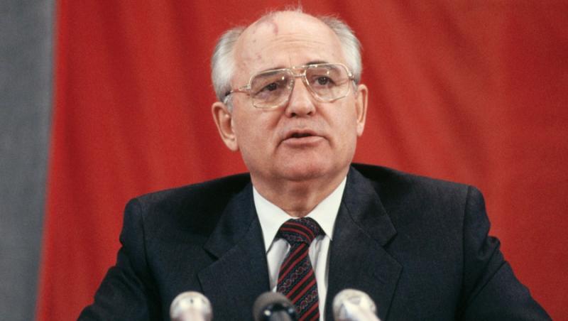Rusia: Mihail Gorbaciov vrea referendum impotriva 