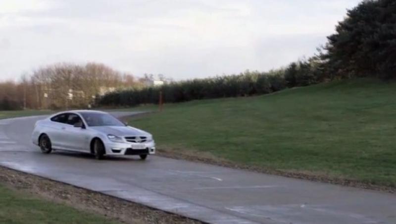 VIDEO! Ce se intampla cu un Mercedes C63 AMG coupe daca ii reduci aderenta!?