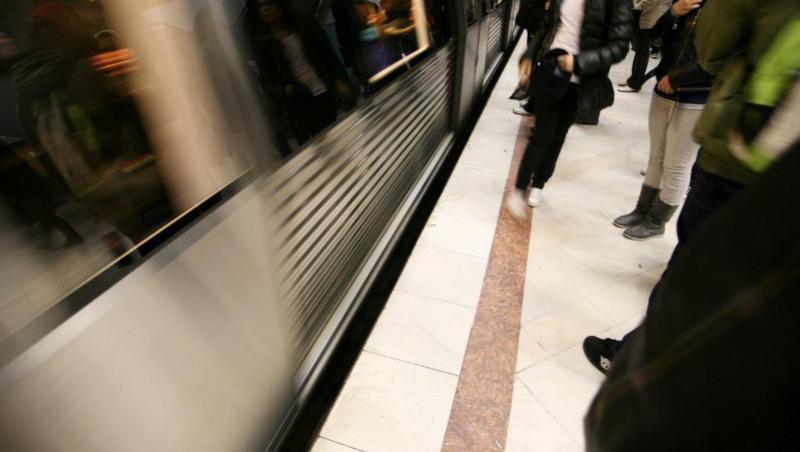Bucuresti: O femeie s-a aruncat in fata metroului, la statia Piata Sudului