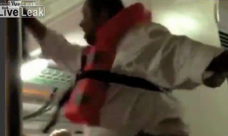 VIDEO! Cum erau evacuati calatorii in timpul naufragiului de pe Costa Concordia