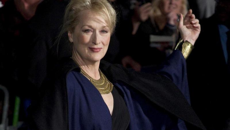 Meryl Streep a pasit pe un covor albastru, la premiera europeana a filmului 