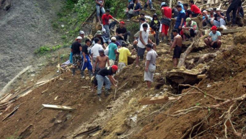 Filipine: 25 de morti si 150 de disparuti in urma unei alunecari de teren