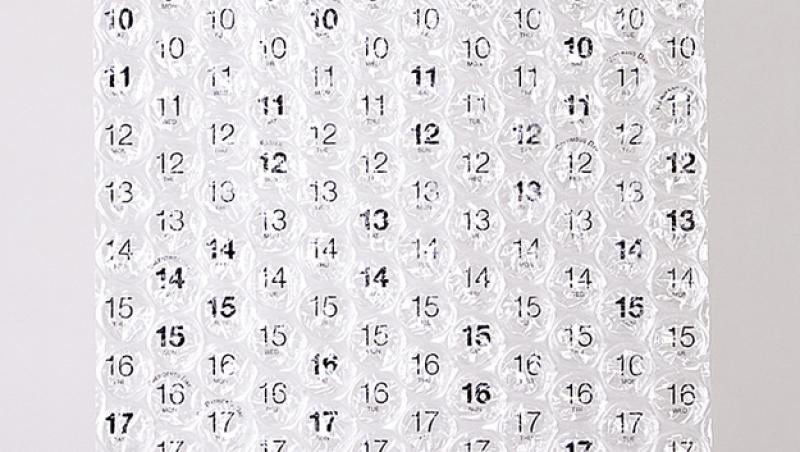 FOTO! Calendarul cu bule de aer. Il vei adora!