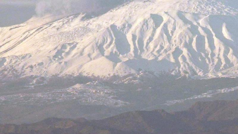 FOTO! Etna a erupt in forta