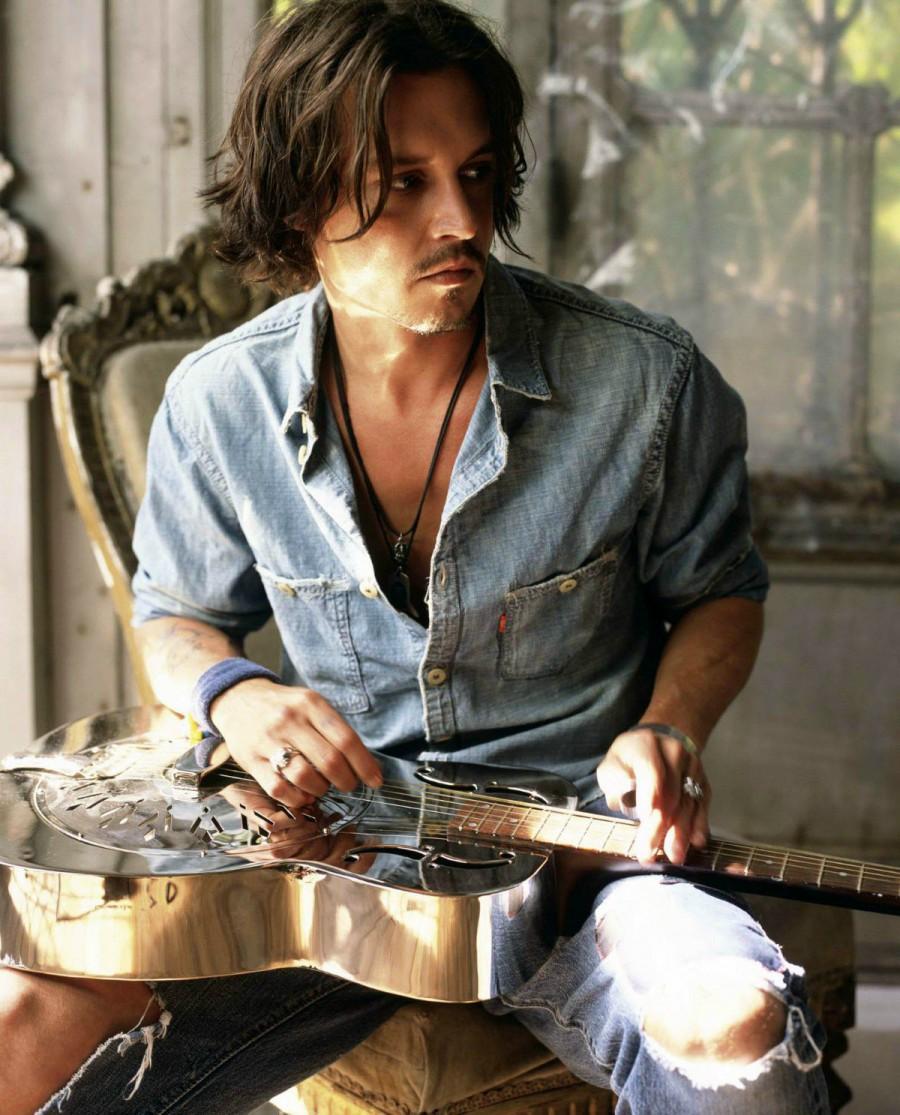 Johnny Depp, din nou burlac?