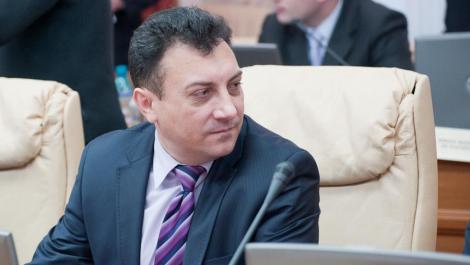 VIDEO! Ministrul Culturii din Republica Moldova, Boris Focsa, prins beat la volan
