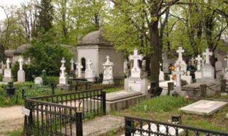Investitii de criza: Primaria Focsani da 3 mil. de lei pentru modernizarea cimitirului
