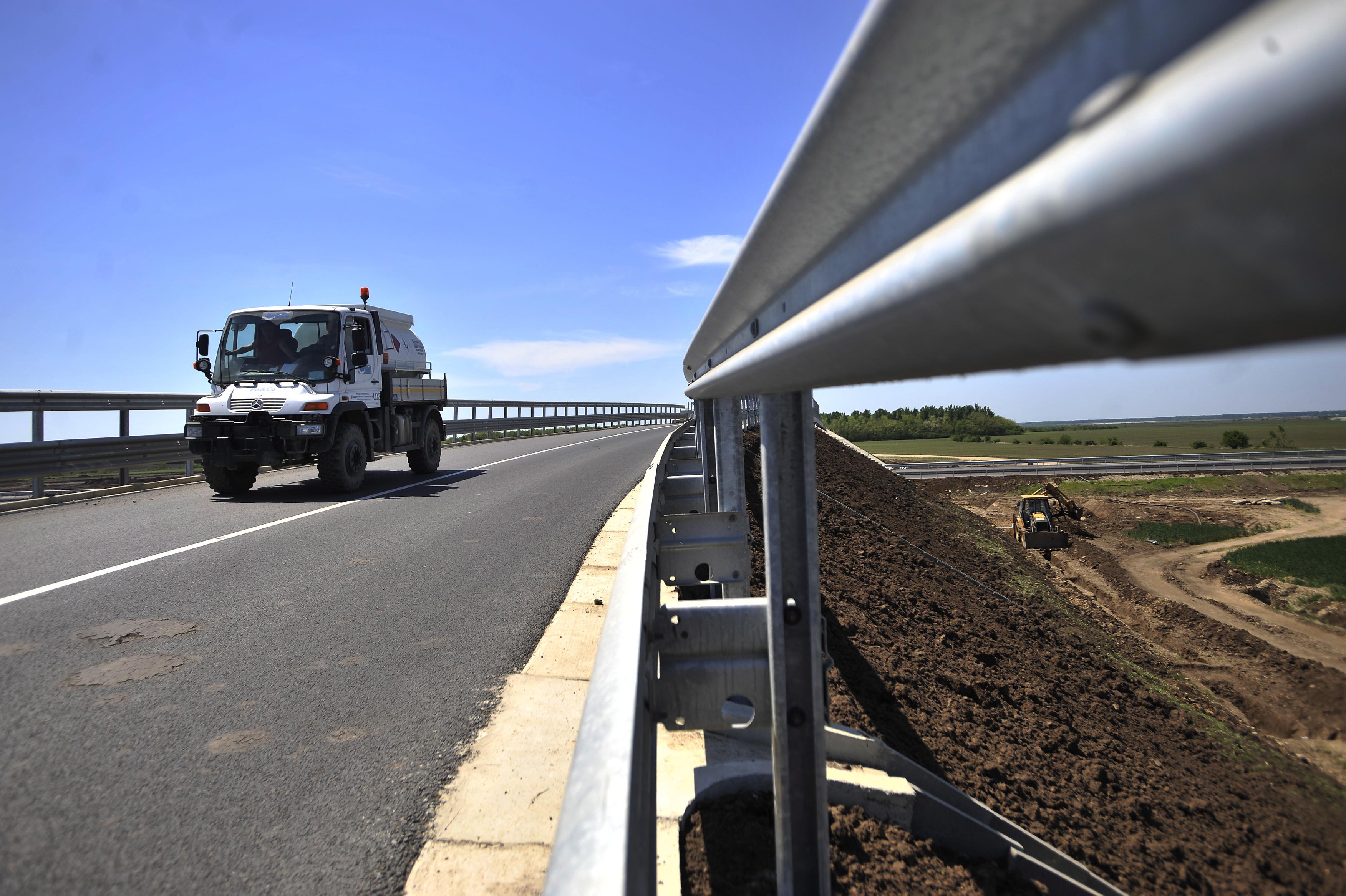 Atentie, soferi! Rompetrol si Posta Romana nu mai vand roviniete