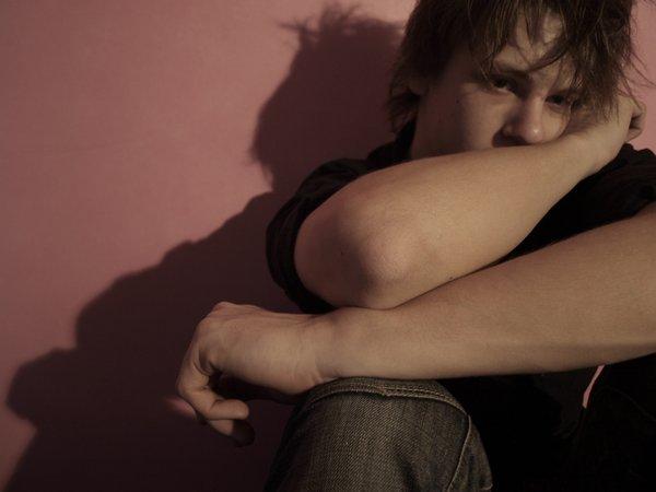 Un adolescent din Mures sustine ca este maltratat de asistentii maternali