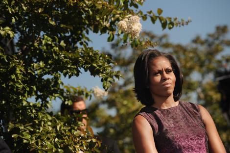Sondaj: Michelle ii bate la popularitate pe Barack Obama si pe contracandidatul sau Mitt Romney