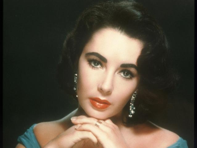 Picanterii din viata lui Elizabeth Taylor: actrita ar fi avut relatii amoroase cu doi presedinti americani!