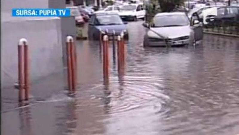 Orasul italian Napoli a fost paralizat de inundatii