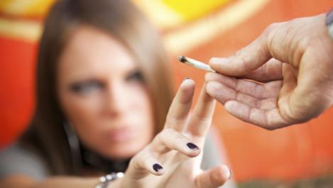 Britanicii cer dezincriminarea consumului moderat de cannabis