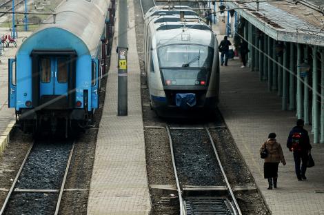 Trenurile InterCity vor fi dotate cu carti gratuite pentru calatori