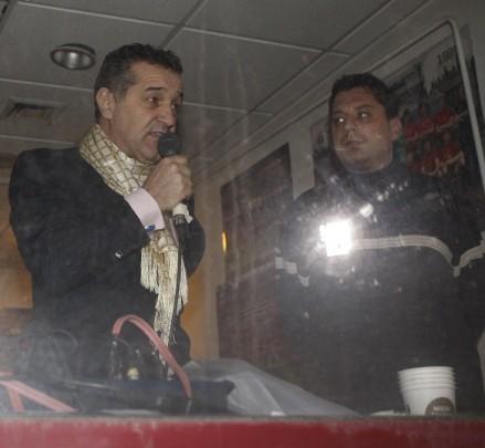 Cea mai tare premiera la derby-ul Steaua-CFR! Gigi Becali va tine un discurs inainte de inceperea meciului