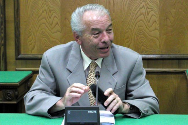 Nicolae Vacaroiu: "In Romania se fura prea mult. Urmeaza ani grei"