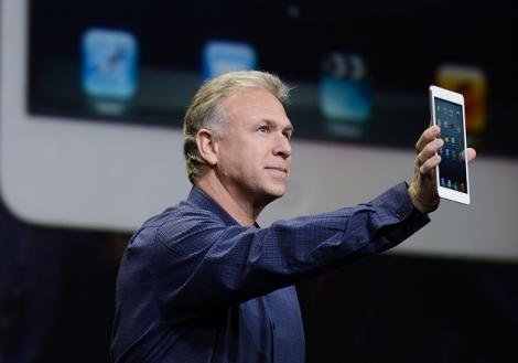 Specialisti: iPad Mini va fi popular printre femei si adolescenti