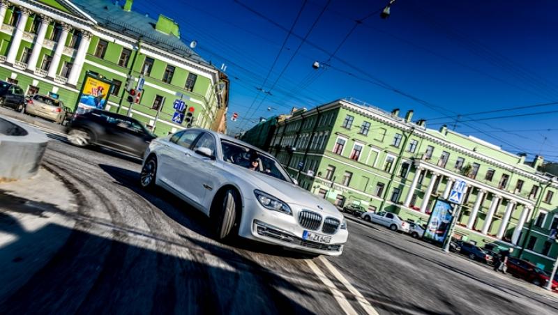 TopGear testeaza BMW Seria 7 prin Sankt Petersburg