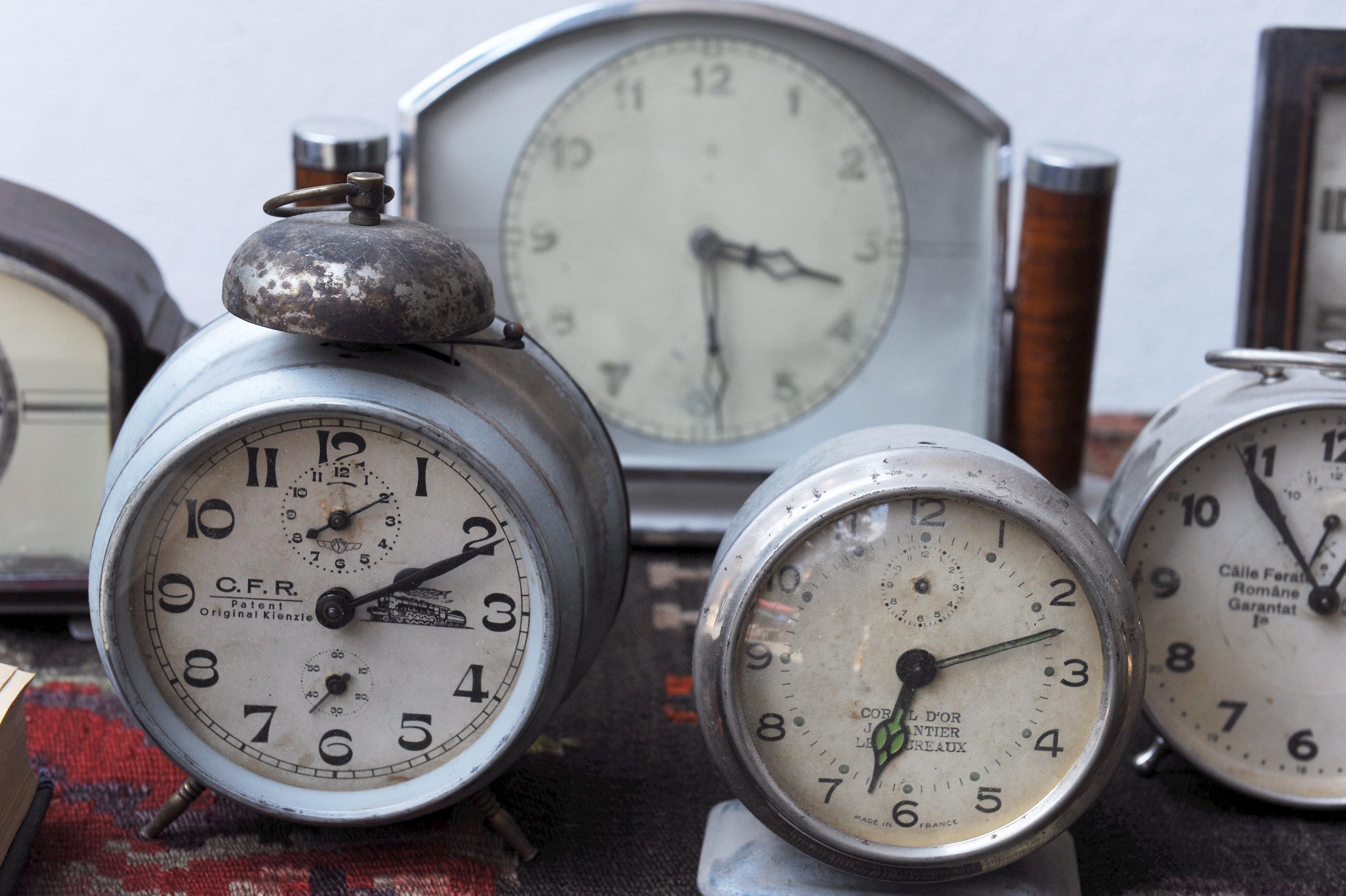 Romania trece la ora de iarna. Ceasurile se dau inapoi cu o ora