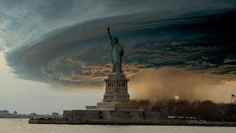 Uraganul Sandy, tragedie, dar si subiect de glume pentru americani