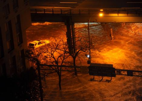 Uraganul Sandy, "o catastrofa de proportii biblice"