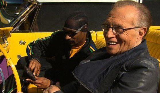 Larry King: "Marijuana ar trebui sa fie legala!"