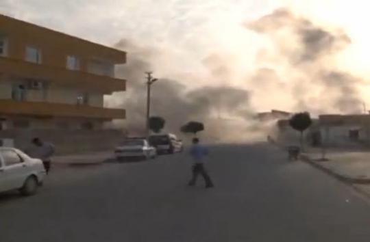 Siria a lansat un nou atac cu obuze. Turcia riposteaza