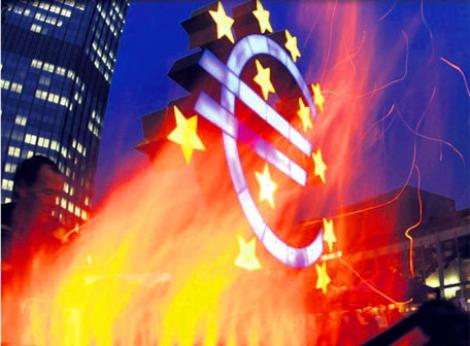 Scenariu "de groaza" pentru salvarea monedei Euro: ruperea zonei in doua 