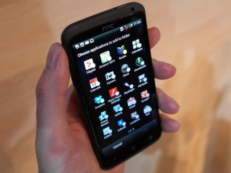Piata smartphone-urilor, in picaj? HTC a anuntat o scadere-record, de 79%, a profitului in T3