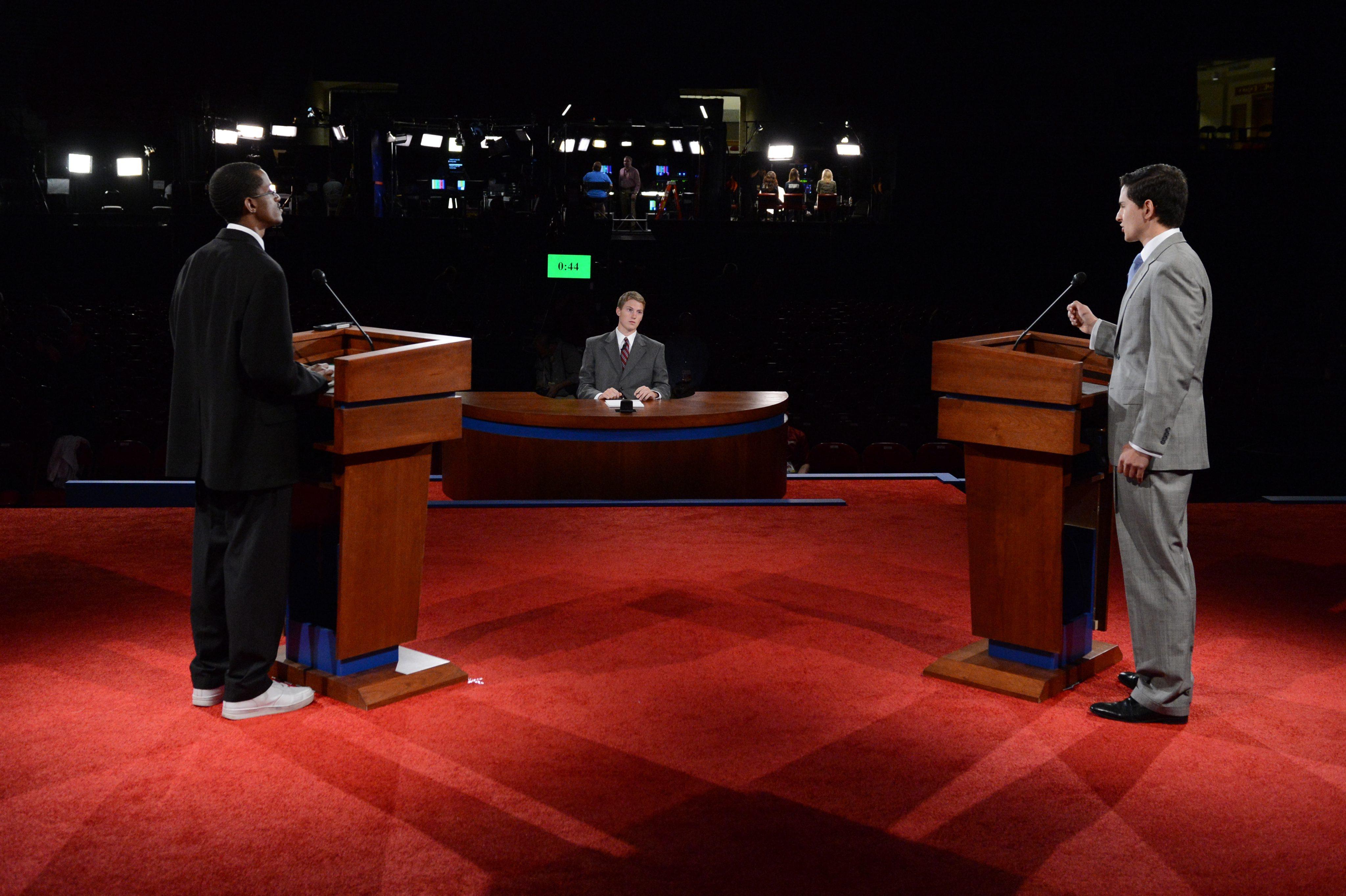 Prezidentiale in SUA: Barack Obama, umar la umar cu Mitt Romney in ultimul sondaj