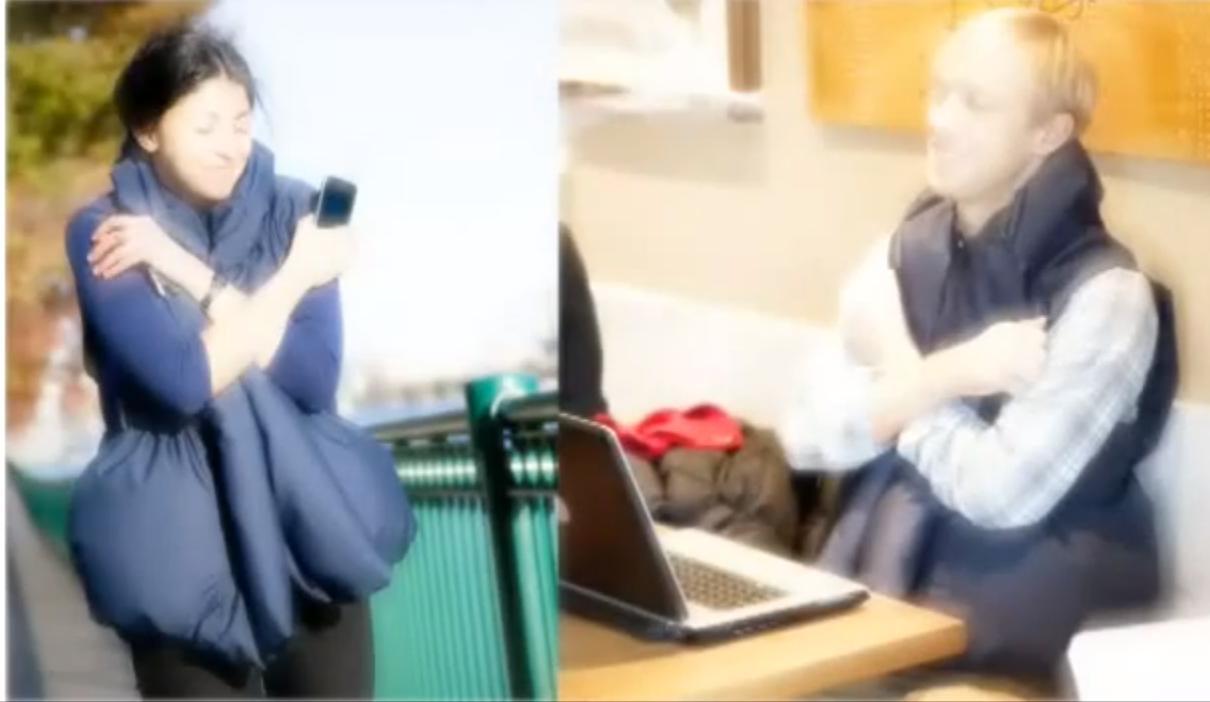 O americanca a inventat vesta care te imbratiseaza cand primesti like pe Facebook