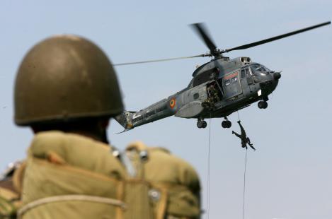 Turcia: Un elicopter militar s-a prabusit in orasul Siirt. 17 persoane au murit