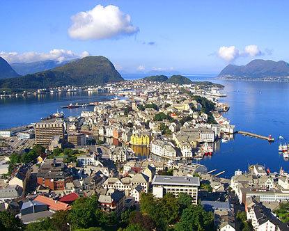 Romanii sunt tentati sa emigreze in cel mai bogat loc din Europa. Secretele unei tari "ca afara"