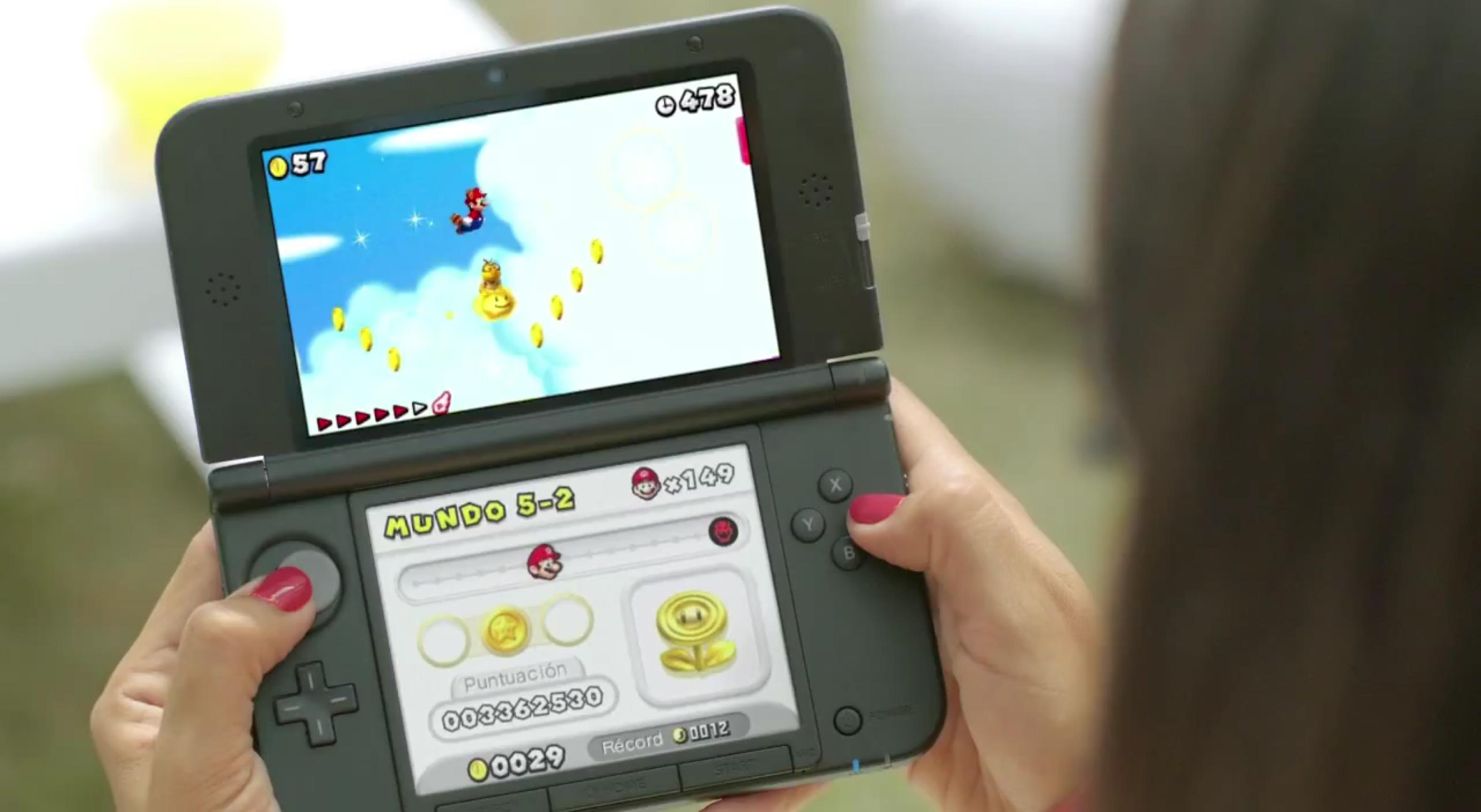 Jocul tehnologiei: dispar consolele, raman aplicatiile sociale