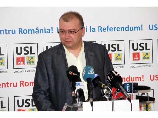  Victor Ponta l-a demis pe Dan Mihalache din functia de secretar general al Guvernului. In locul sau a fost numita Andreea Lambru