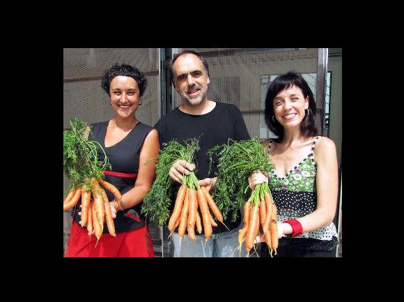 Fuga de taxe, sport national in Spania: Proprietarul unui teatru vinde morcovi in loc de bilete