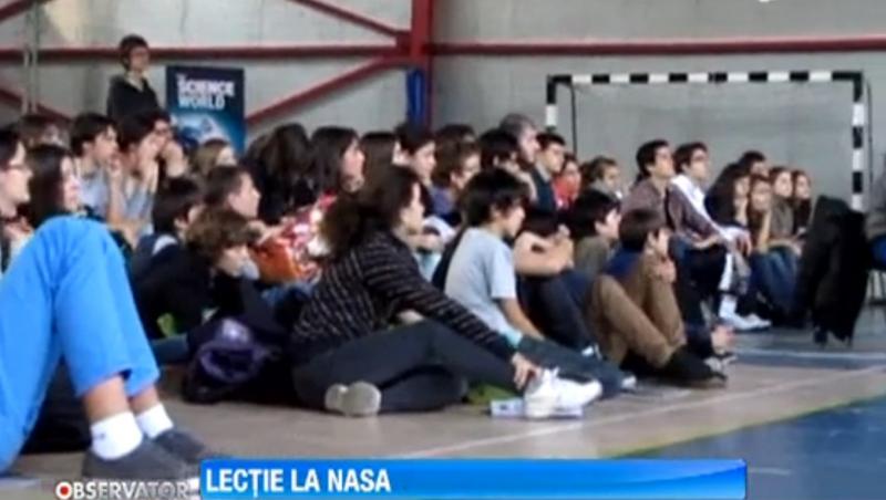 Elevii de la Liceul Tudor Vianu au luat lectii de fizica direct de la savantii de la NASA