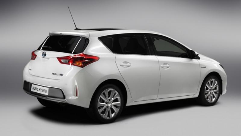 Toyota va rechema in service 2,7 milioane de masini 