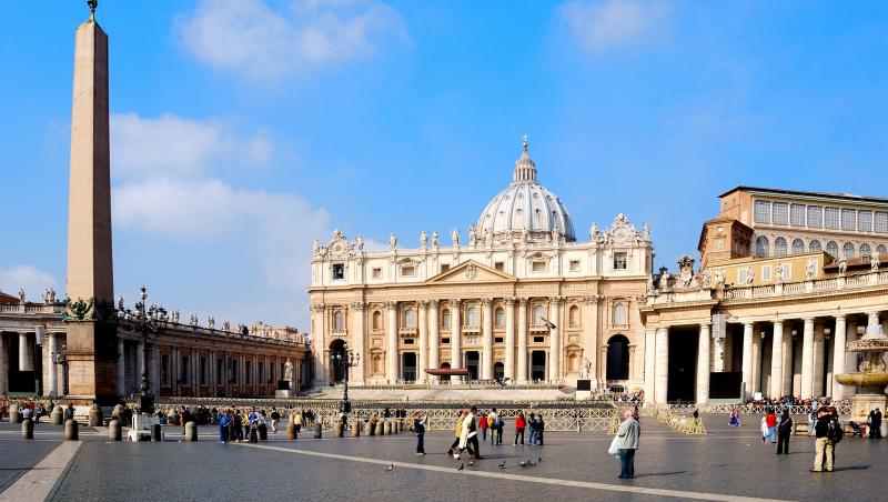 Statul Vatican, obligat sa plateasca taxe si impozite, dupa ce bugetul Italiei a fost puternic afectat de criza