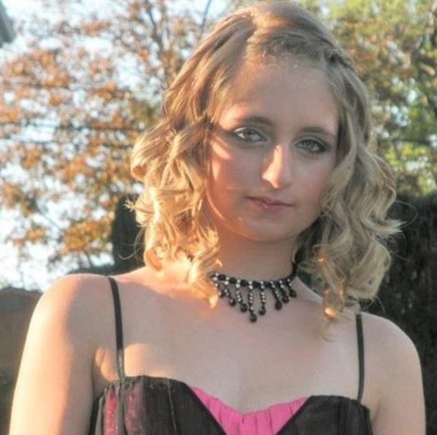 Statele Unite: O tanara doarme cate 19 ore pe zi din cauza sindromului Kleine-Levin