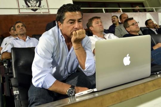 Renzo Rossi analizeaza prestatia Stelei la Versus, de la 15:00, pe GSP TV
