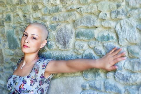 Cancer ovarian: Simptomele “asasinului tacut” 