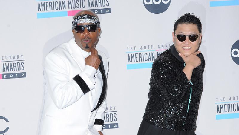MC Hammer si Psy au facut senzatie la Premiile Muzicale Americane!
