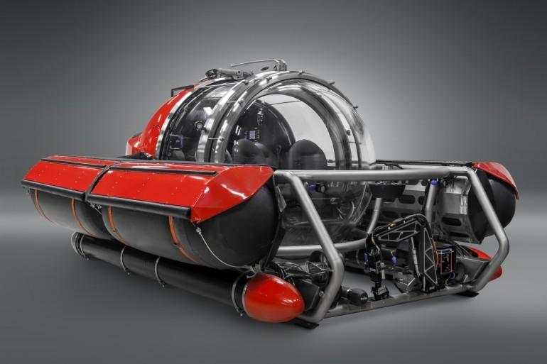 A fost lansata "prima limuzina acvatica". Costa aproape 2 milioane de euro