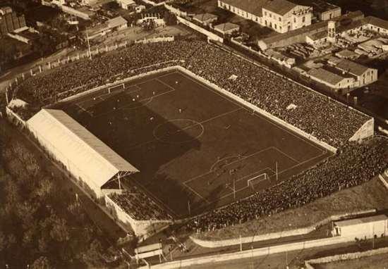 Galerie FOTO! Trecut vs Prezent: Cum au schimbat anii stadioanele lumii